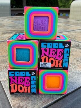 NeeDoh Cool Cube- Set of 5 minis